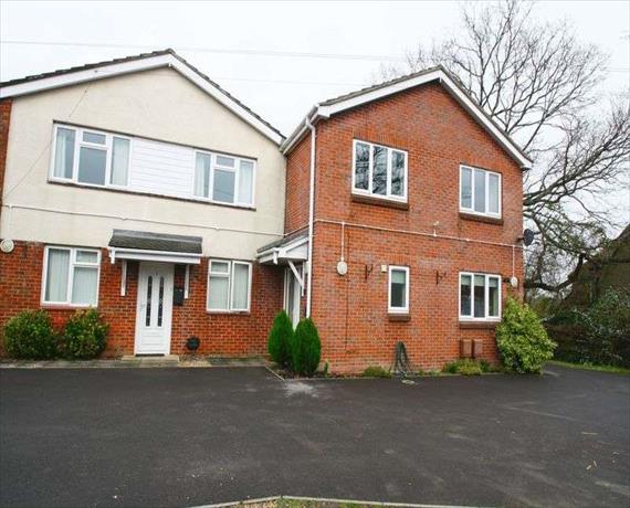 2 Bedroom Flat